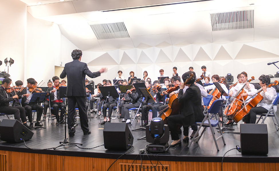 Jacob Music Center Orchestra