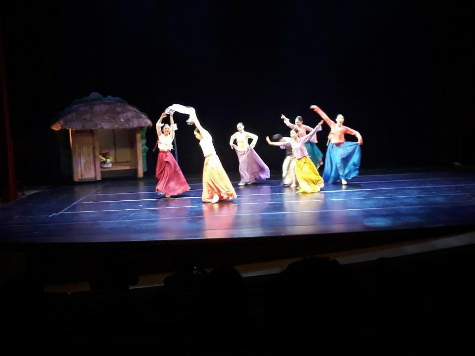 Pohang Kim Dong Eun Dance Company