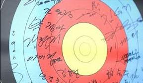 Archery fan signing event